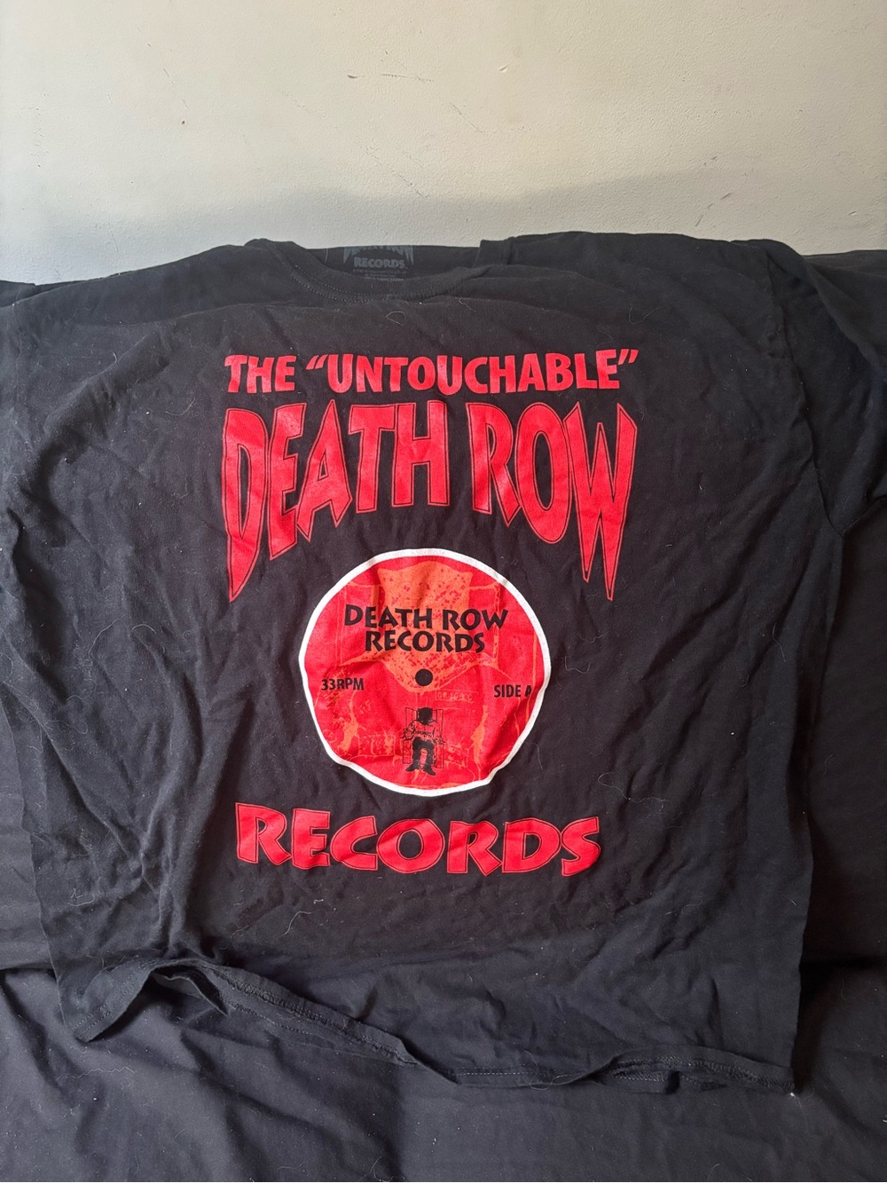 Death Row Records 'Untouchable' Graphic Tee - Black & Red